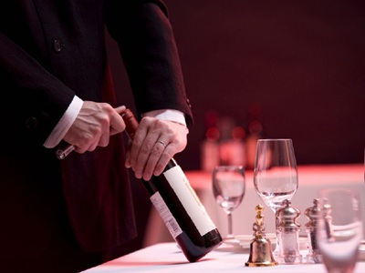 アシスタントマネージャー｜ラグジュアリーホテル内フレンチレストラン