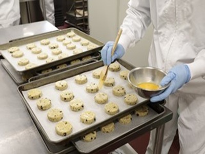 製菓製造スタッフ（パティシエ）｜北海道ニセコ