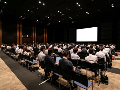 イベントホール・会議室の設営営業職