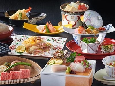 和食調理師｜地元食材を活かした会席料理（鳥取県）
